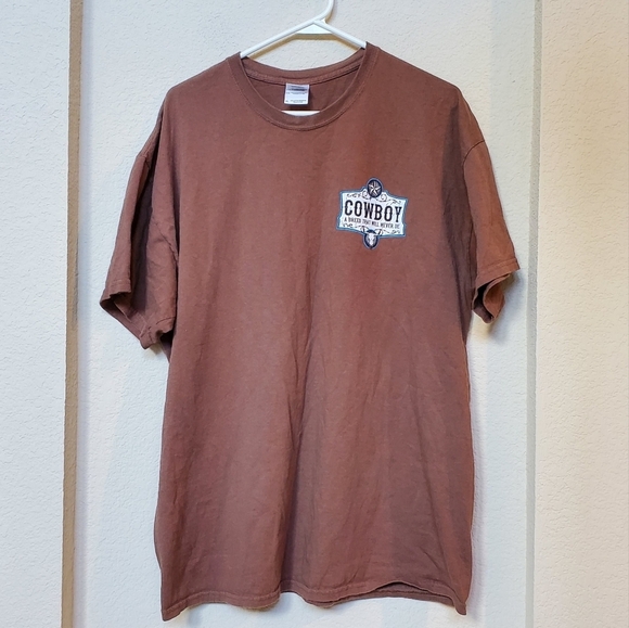 Gildan S/S Graphic Tee. Size XL - Picture 1 of 5